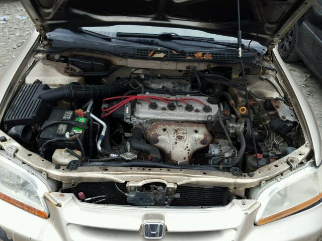 1HGCG5563YA035724 - 2000 HONDA ACCORD EX GOLD photo 7