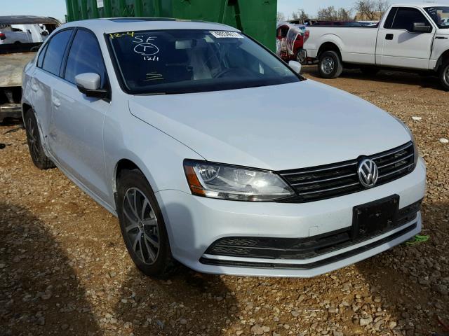 3VWDB7AJ0HM352206 - 2017 VOLKSWAGEN JETTA SE WHITE photo 1