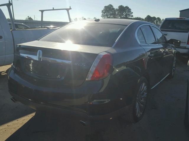 1LNHM93RX9G632090 - 2009 LINCOLN MKS BLACK photo 4