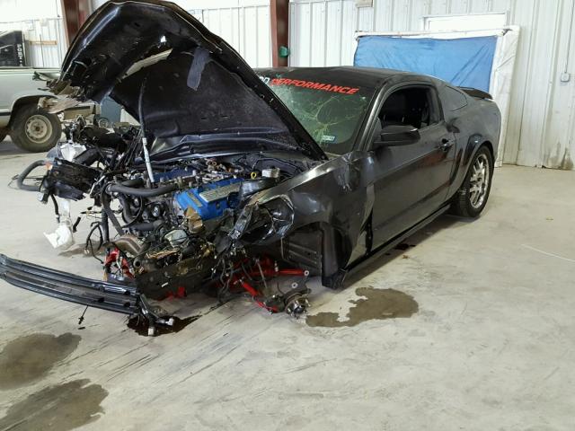 1ZVBP8JZ9D5268437 - 2013 FORD MUSTANG SH BLACK photo 2