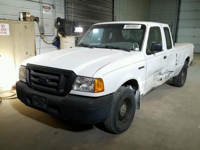 1FTZR44U24PB05220 - 2004 FORD RANGER SUP WHITE photo 2