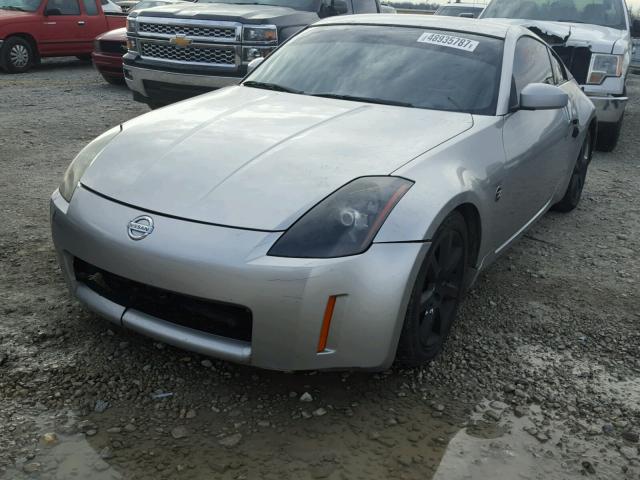 JN1AZ34D43T118986 - 2003 NISSAN 350Z COUPE SILVER photo 2