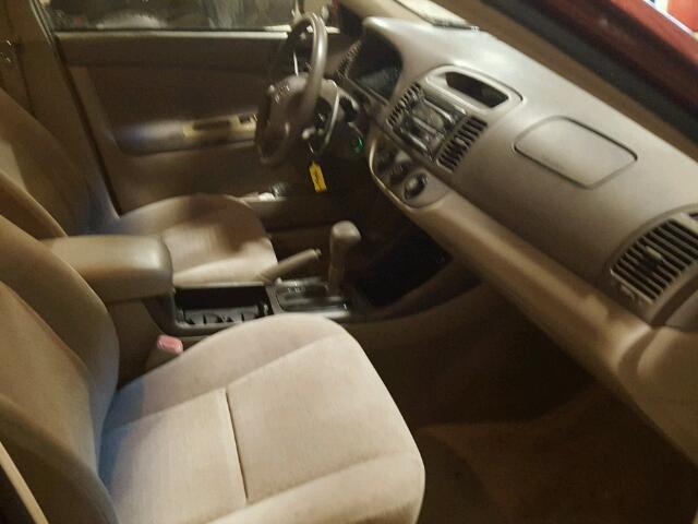 4T1BE32K94U345743 - 2004 TOYOTA CAMRY LE 红色 照片 5