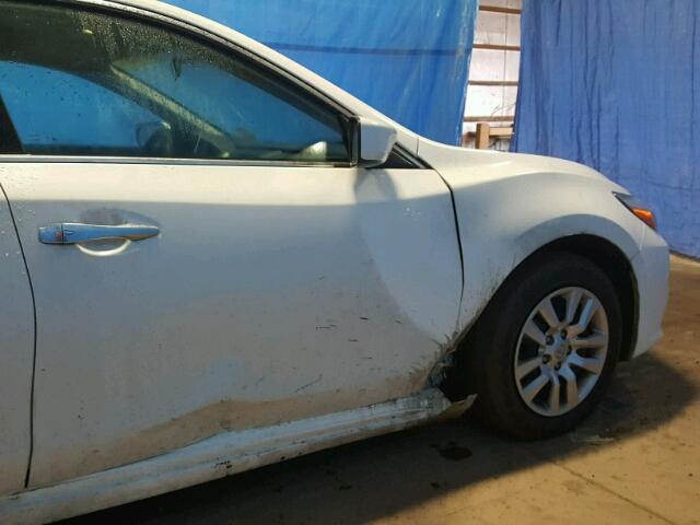 1N4AL3AP7GC208433 - 2016 NISSAN ALTIMA 2.5 WHITE photo 9