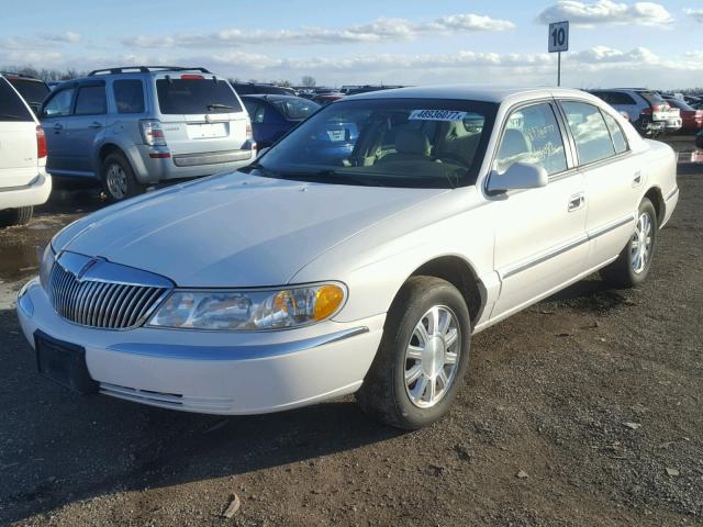 1LNHM97V1YY916966 - 2000 LINCOLN CONTINENTA WHITE photo 2