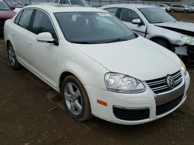 3VWRM71K68M154660 - 2008 VOLKSWAGEN JETTA SE WHITE photo 2