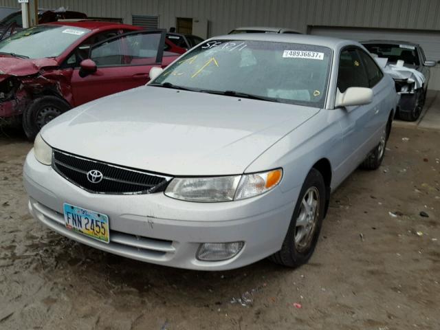 2T1CG22P8XC208349 - 1999 TOYOTA CAMRY SOLA SILVER photo 2
