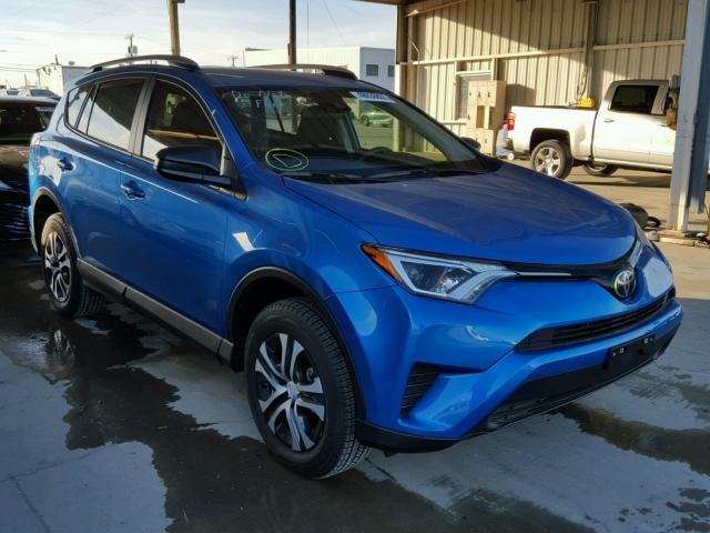 JTMZFREV1HJ716586 - 2017 TOYOTA RAV4 LE BLUE photo 1