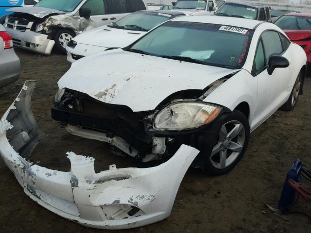 4A3AK24F79E020218 - 2009 MITSUBISHI ECLIPSE GS WHITE photo 2