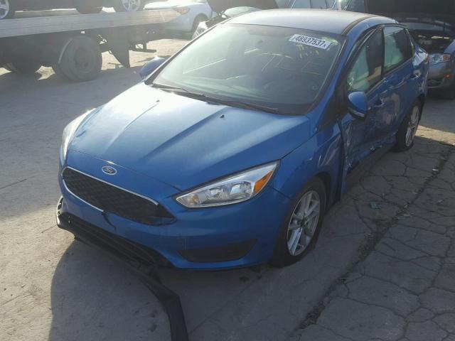 1FADP3F23FL291968 - 2015 FORD FOCUS SE BLUE photo 2