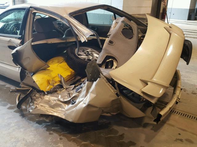 1G2NE52F64M576619 - 2004 PONTIAC GRAND AM S 金色 照片 9