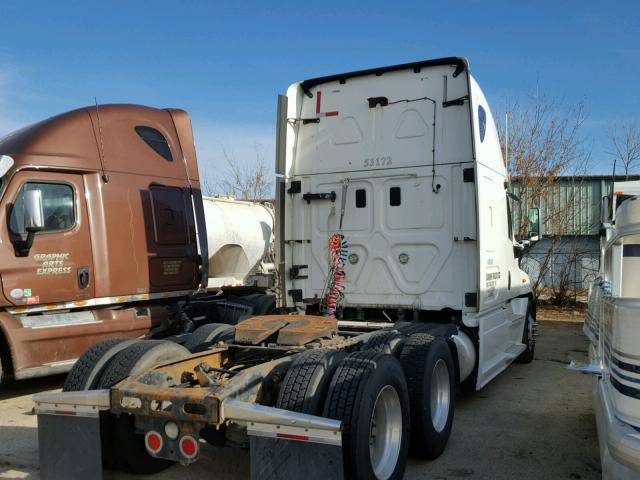 1FUJGLDR9DSBC7812 - 2013 FREIGHTLINER CASCADIA 1 WHITE photo 4