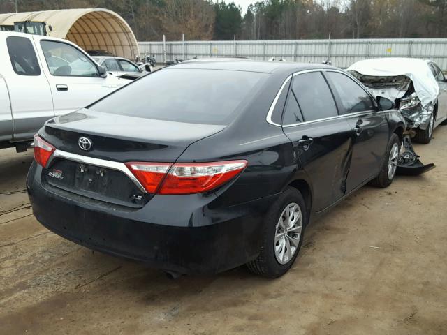 4T1BF1FK7FU993581 - 2015 TOYOTA CAMRY LE BLACK photo 4