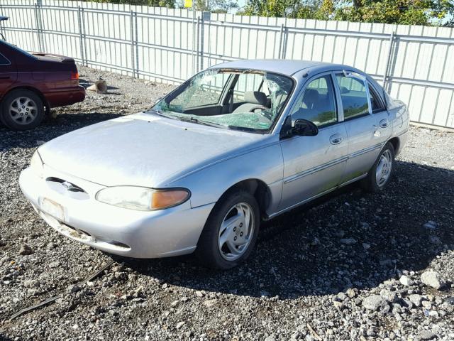 3FAFP13P72R164312 - 2002 FORD ESCORT SILVER photo 2