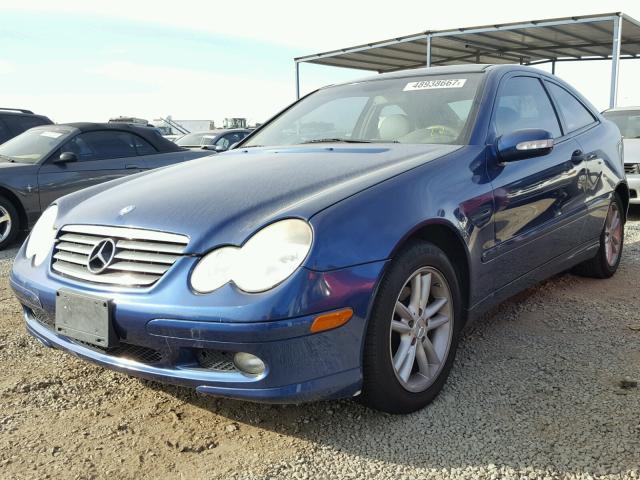 WDBRN47J22A350692 - 2002 MERCEDES-BENZ C 230K SPO BLUE photo 2