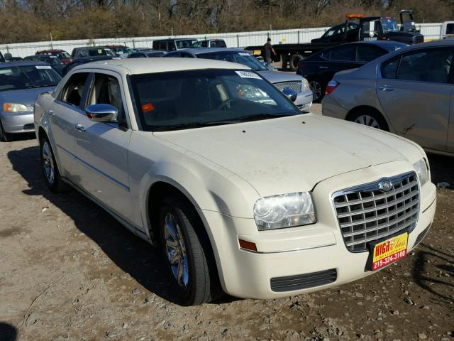 2C3LA43RX8H273115 - 2008 CHRYSLER 300 LX CREAM photo 1