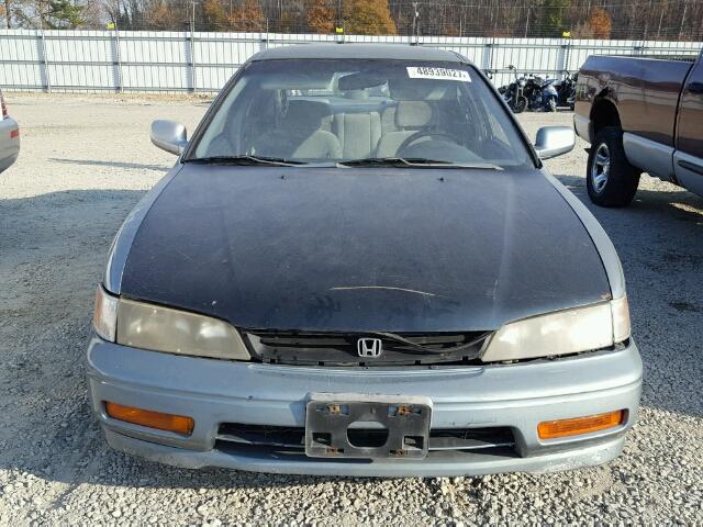 1HGCD5633SA009211 - 1995 HONDA ACCORD LX GREEN photo 9