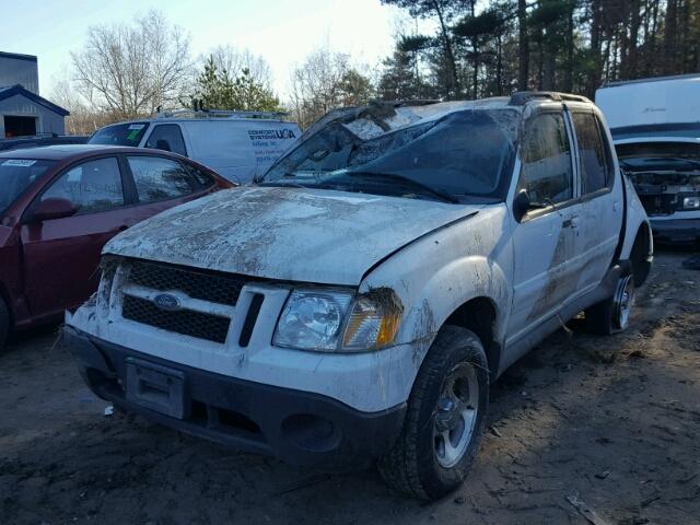 1FMZU67K24UB14596 - 2004 FORD EXPLORER S WHITE photo 2