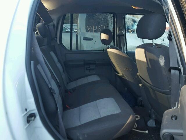 1FMZU67K24UB14596 - 2004 FORD EXPLORER S WHITE photo 6