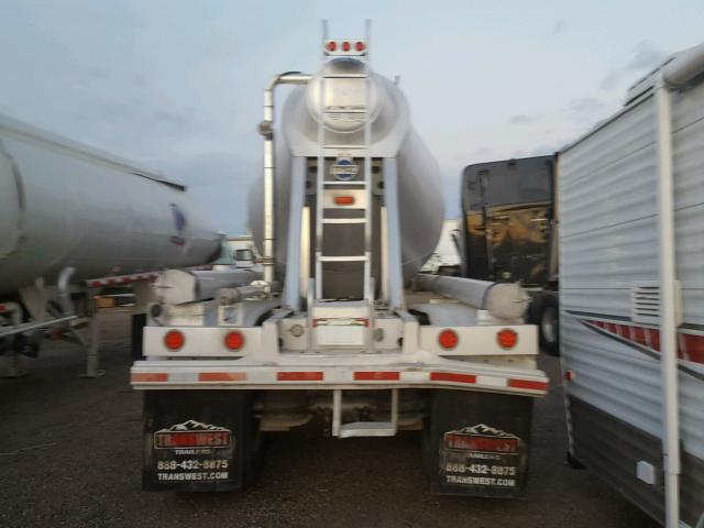 3T1L1B629BC000127 - 2011 OTHE TRAILER SILVER photo 6