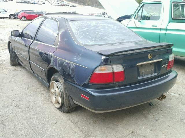 1HGCE6671TA021087 - 1996 HONDA ACCORD EX GREEN photo 3