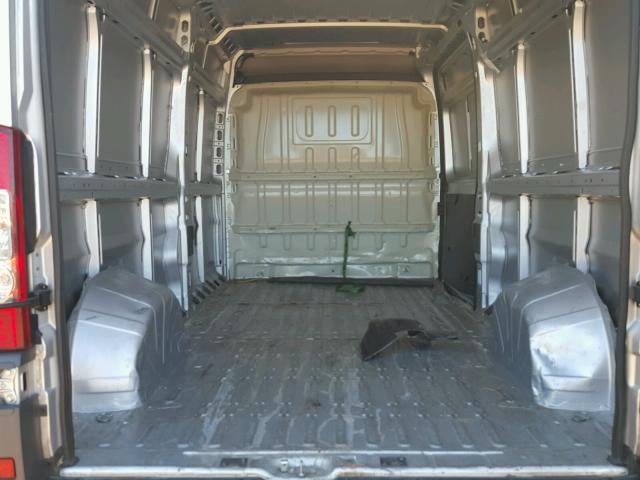 3C6URVHG6EE128772 - 2014 RAM PROMASTER 银色 照片 6