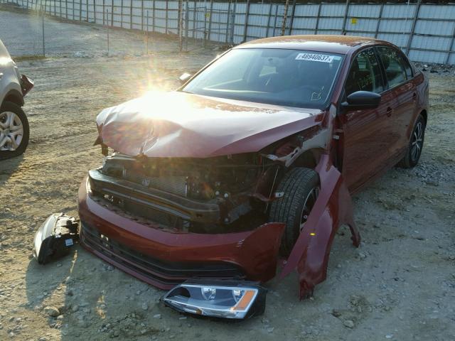 3VWD67AJ3GM253687 - 2016 VOLKSWAGEN JETTA SE MAROON photo 2