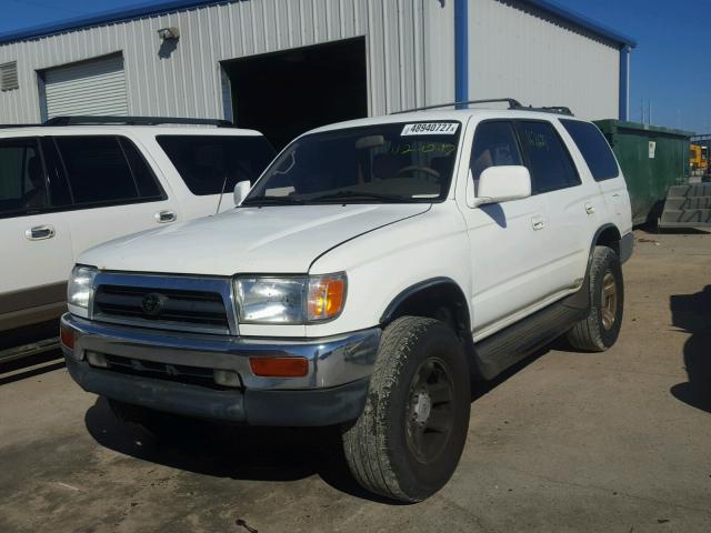 JT3HN86R3W0178846 - 1998 TOYOTA 4RUNNER SR WHITE photo 2