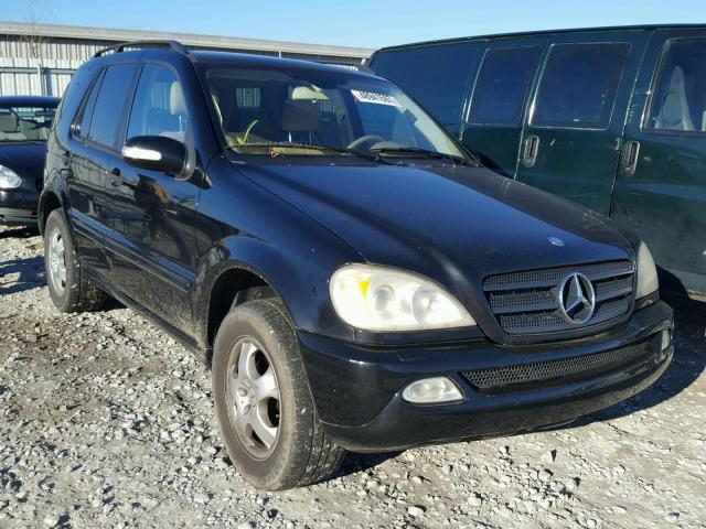 4JGAB54E52A298488 - 2002 MERCEDES-BENZ ML 320 BLACK photo 1