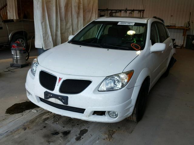 5Y2SL63885Z406650 - 2005 PONTIAC VIBE WHITE photo 2