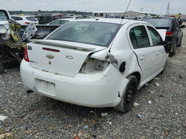 1G1AL58F287104406 - 2008 CHEVROLET COBALT LT WHITE photo 4