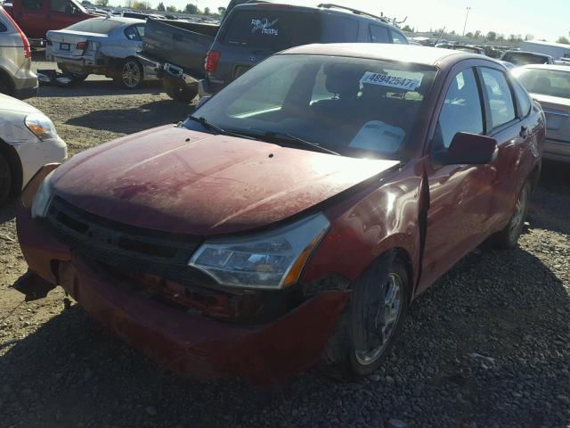 1FAHP36N09W199327 - 2009 FORD FOCUS SES RED photo 2