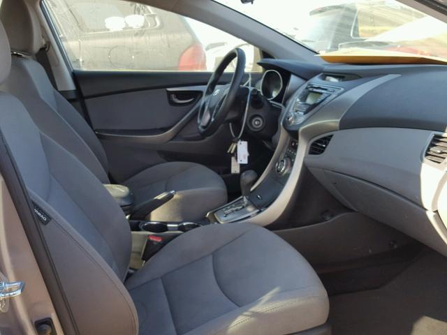 KMHDH4AE4DU525830 - 2013 HYUNDAI ELANTRA GL SILVER photo 5