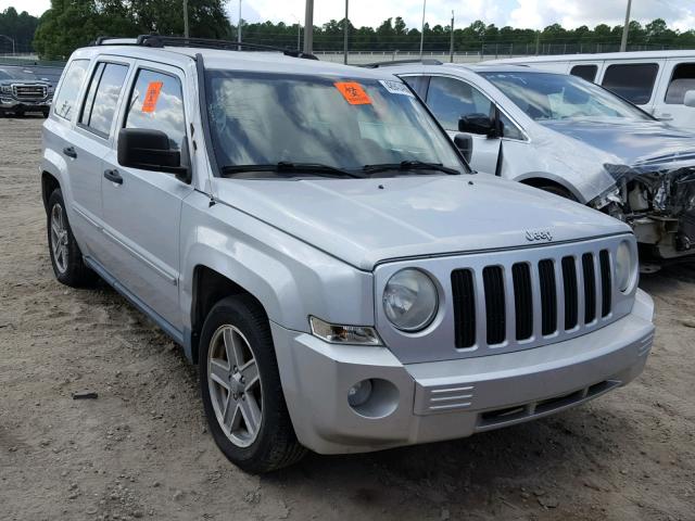 1J8FT48WX7D339555 - 2007 JEEP PATRIOT LI SILVER photo 1