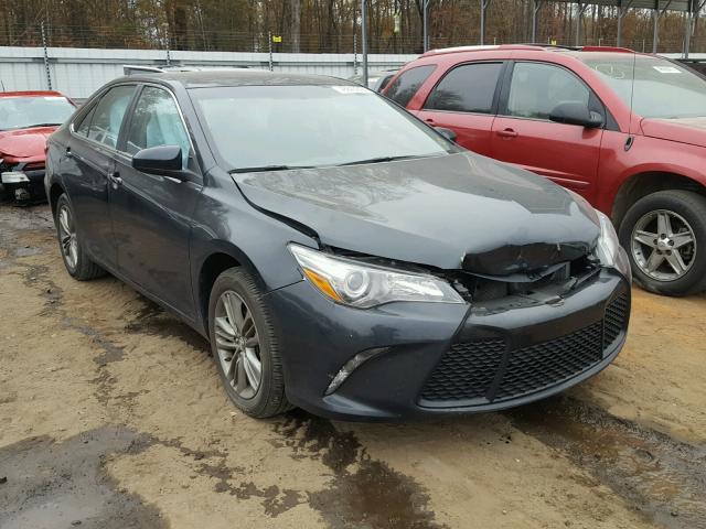 4T1BF1FK0FU496775 - 2015 TOYOTA CAMRY LE შავი ფოტო 1