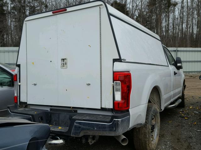 1FTBF2A66HEE85667 - 2017 FORD F250 SUPER WHITE photo 4