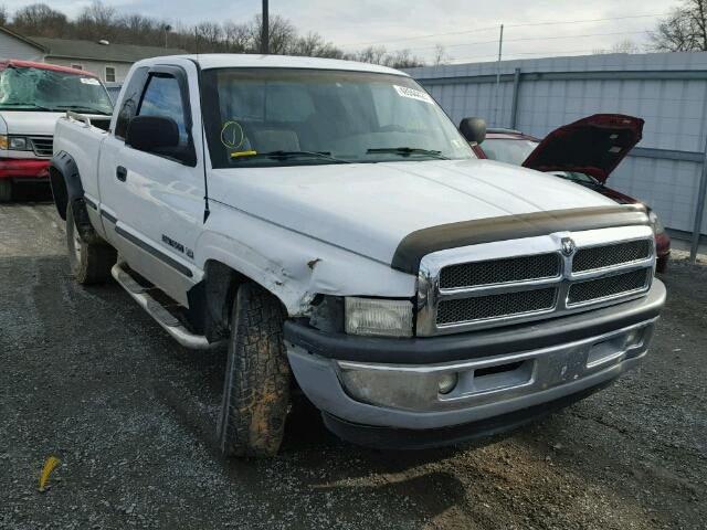 1B7HF13Z6WJ103847 - 1998 DODGE RAM 1500 WHITE photo 1