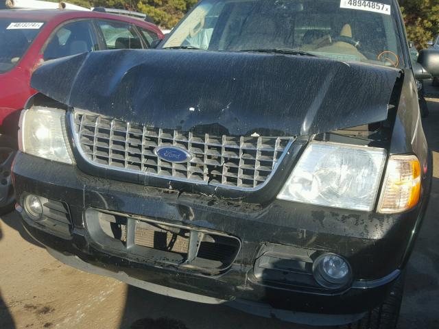 1FMZU75K34ZB42984 - 2004 FORD EXPLORER L BLACK photo 9