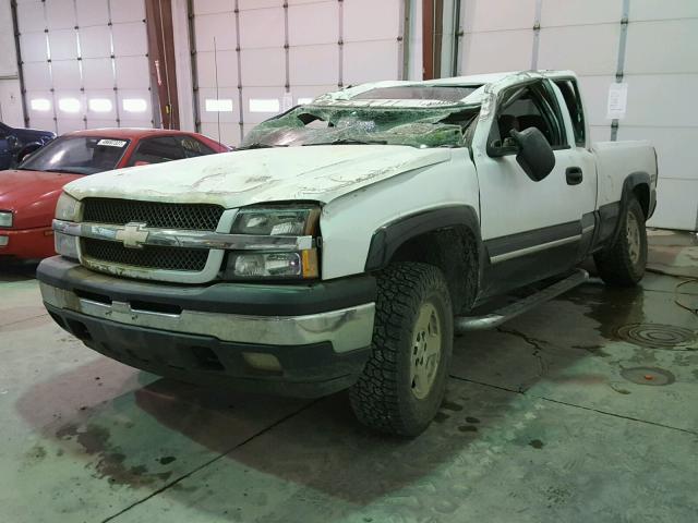 1GCEK19B35Z237790 - 2005 CHEVROLET SILVERADO WHITE photo 2