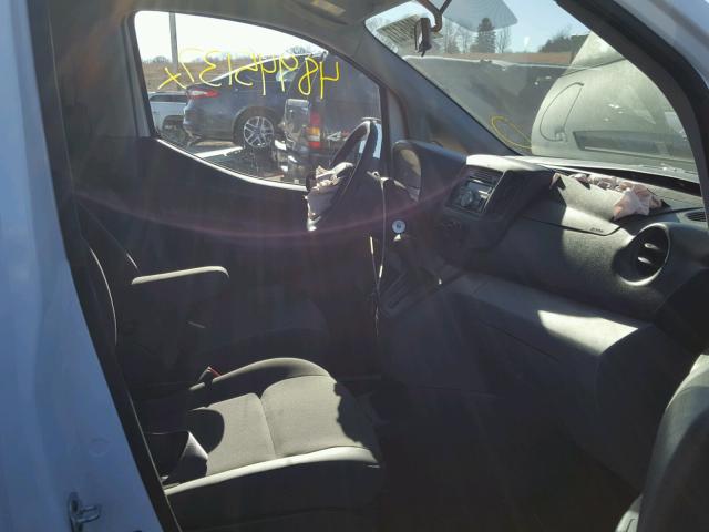 3N63M0YN9HK697798 - 2017 CHEVROLET CITY EXPRE WHITE photo 5