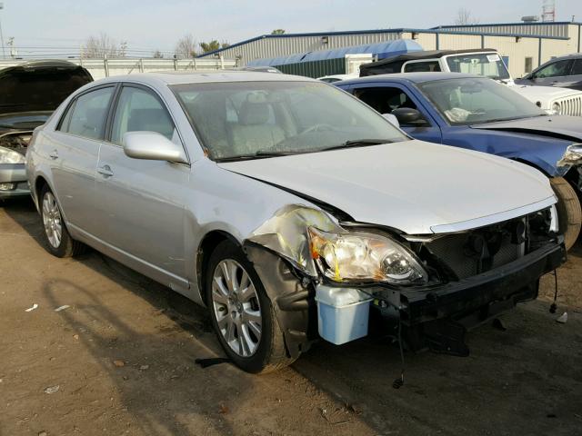 4T1BK36B38U264116 - 2008 TOYOTA AVALON XL SILVER photo 1