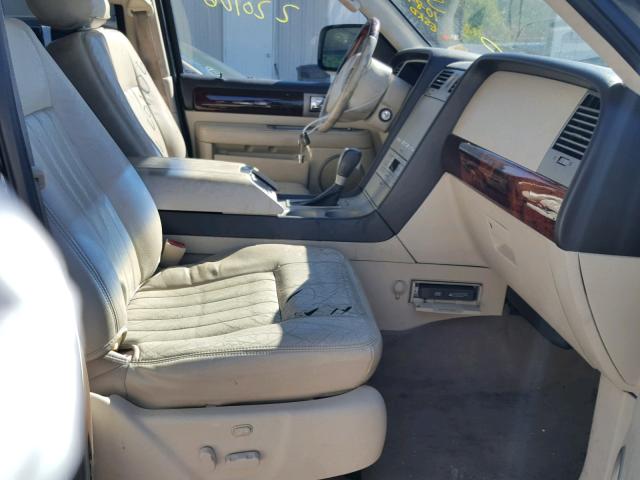 5LMFU28R13LJ12587 - 2003 LINCOLN NAVIGATOR Czarny zdjęcie 5