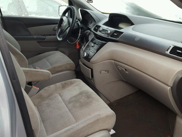 5FNRL5H2XBB066660 - 2011 HONDA ODYSSEY LX SILVER photo 5