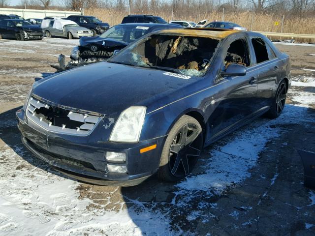 1G6DW677560115808 - 2006 CADILLAC STS BLUE photo 2