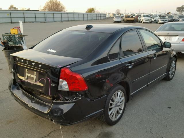 YV1MS390392448812 - 2009 VOLVO S40 2.4I BLACK photo 4