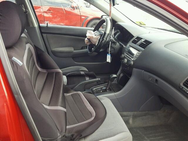 1HGCM66467A057369 - 2007 HONDA ACCORD SE RED photo 5