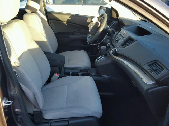 3CZRM3H3XFG712302 - 2015 HONDA CR-V LX GRAY photo 5