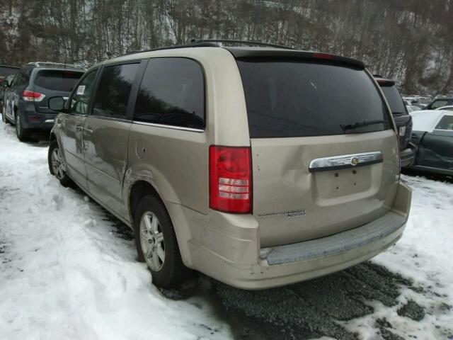 2A8HR54P98R148283 - 2008 CHRYSLER TOWN & COU GOLD photo 3