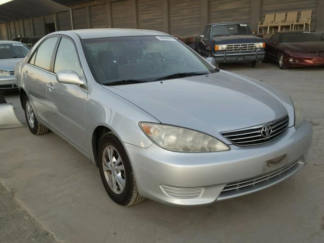 4T1BF30K75U590316 - 2005 TOYOTA CAMRY LE GRAY photo 1