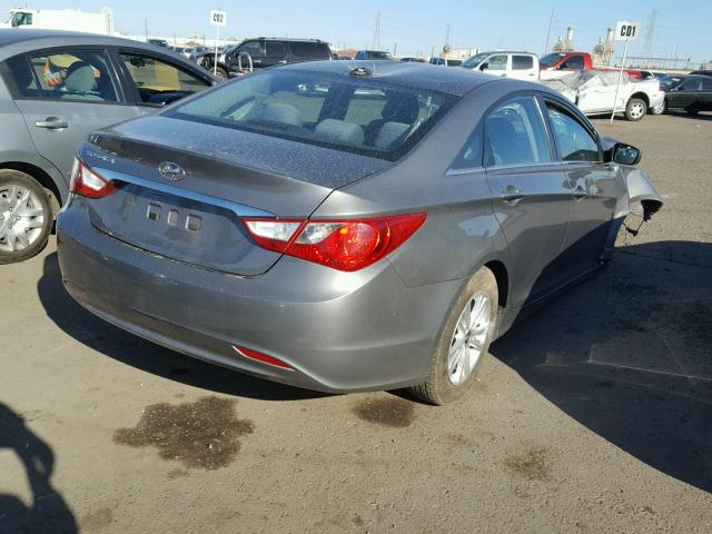 5NPEB4AC9DH715075 - 2013 HYUNDAI SONATA GLS GRAY photo 4